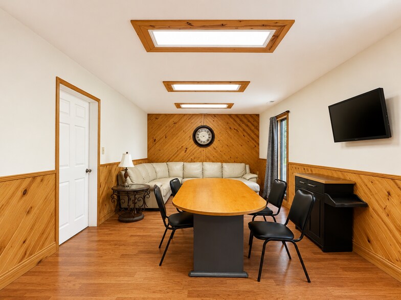 More Photos Of 194 Shott Court, Bluefield Warehouse For Sale