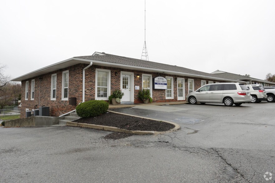 More Photos Of 13839 S Mur-Len Rd, Olathe Medical For Lease