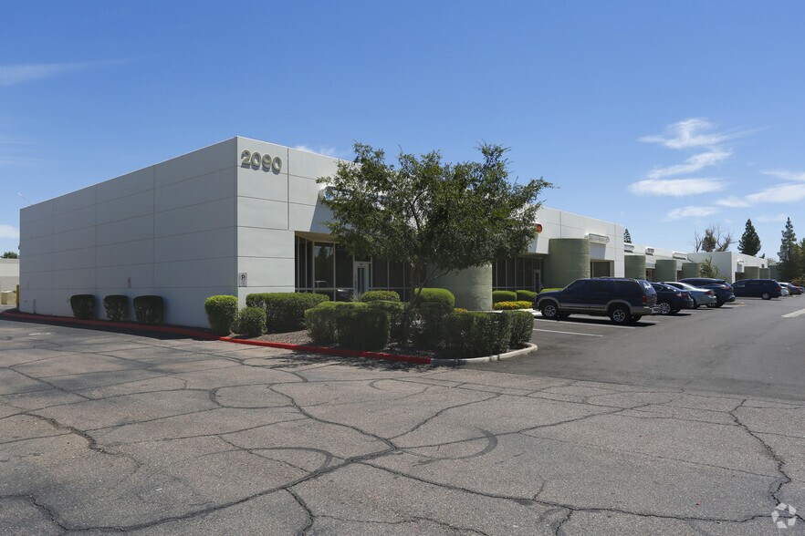 More Photos Of 2090 E University Dr, Tempe Warehouse For Lease