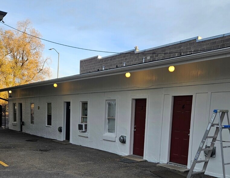 More Photos Of 1013 Main St, Longmont Apartments For Sale