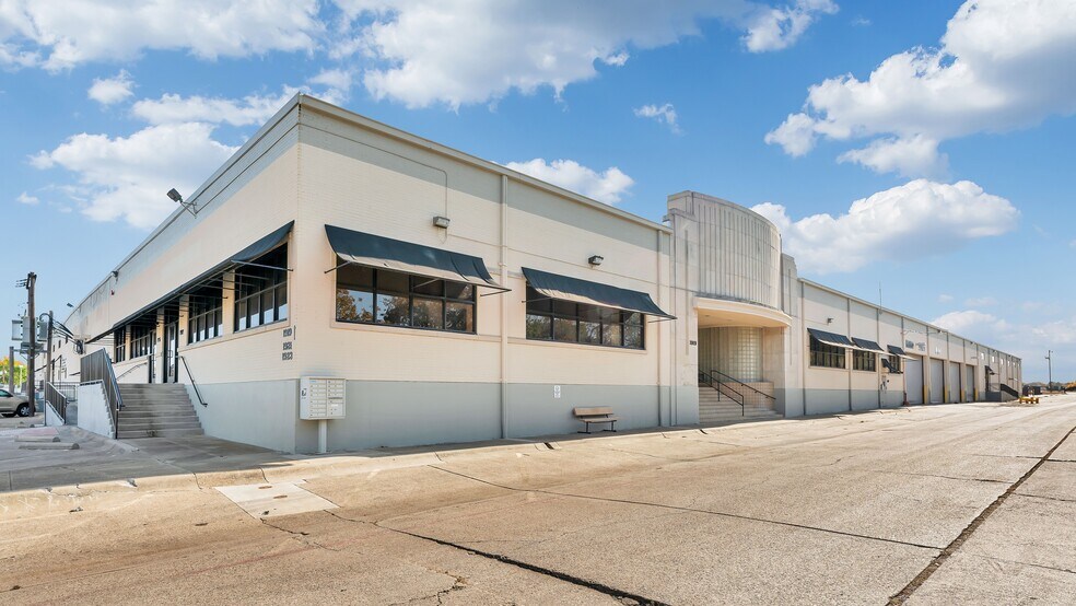 More Photos Of 1901-1923 Windsor Pl, Fort Worth Warehouse For Lease