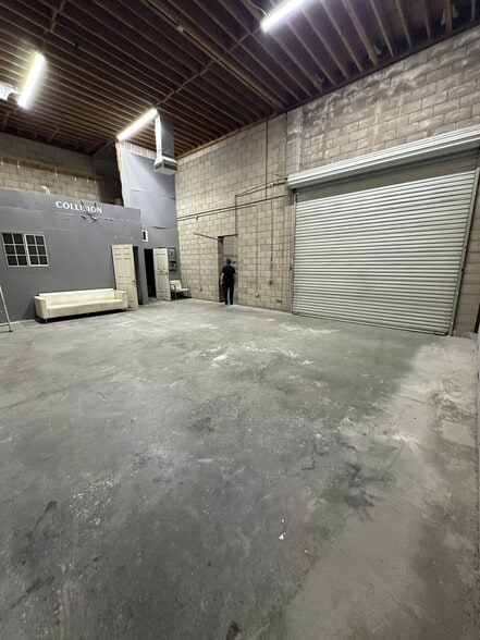 More Photos Of 10066 San Fernando Rd, Pacoima Specialty For Lease