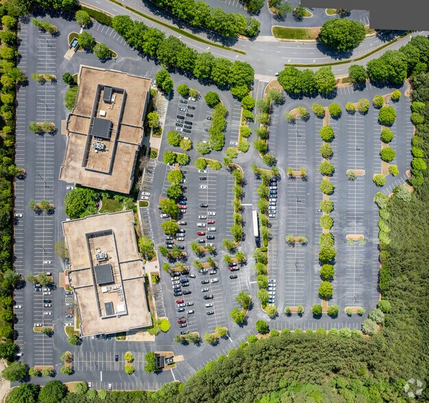 More Photos Of 3097 Satellite Blvd, Duluth Office For Lease