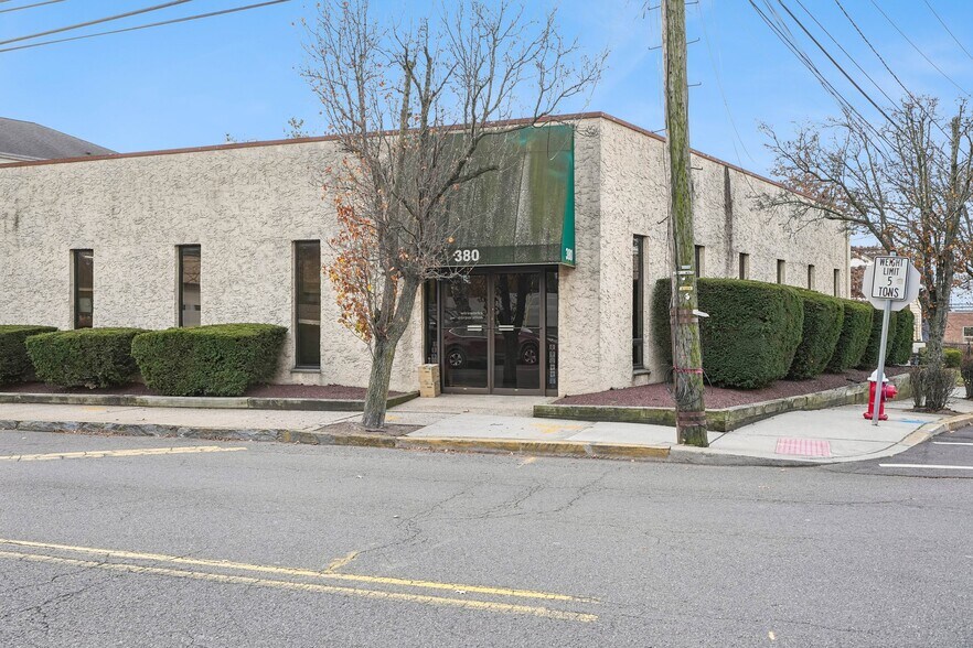 Primary Photo Of 380 Hillside Ave, Hillside Flex For Lease