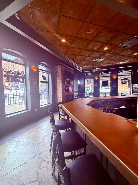 More Photos Of 103 3RD St N, La Crosse Restaurant For Sale