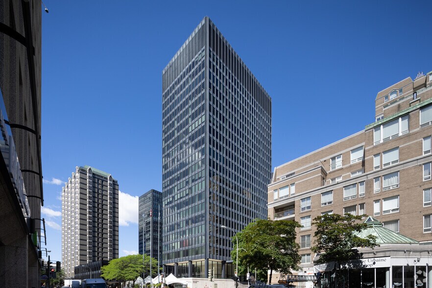 More Photos Of 1 Car Westmount, Westmount Unknown For Lease