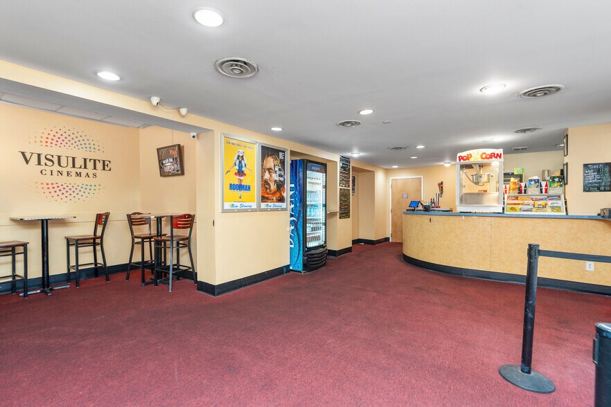 More Photos Of 12 N Augusta St, Staunton Movie Theatre For Sale