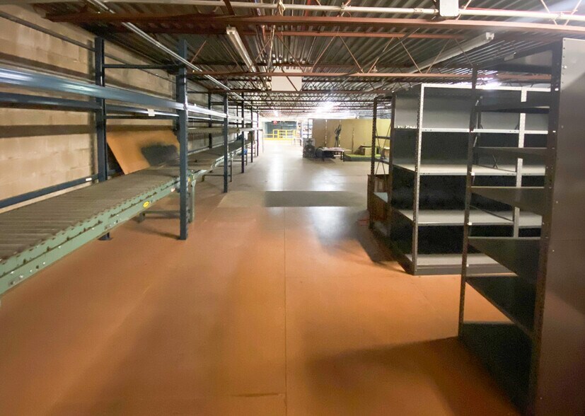 More Photos Of 2029 High st, Columbus Light Distribution For Lease