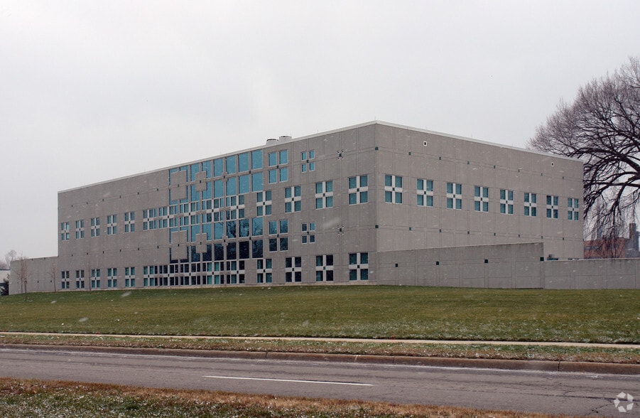 More Photos Of 2595 Arlington Ave, Toledo Medical For Lease