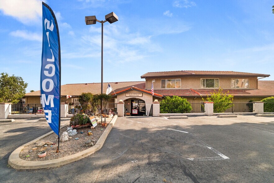 More Photos Of 9944 Highland Ave, Rancho Cucamonga Religious Facility For Lease