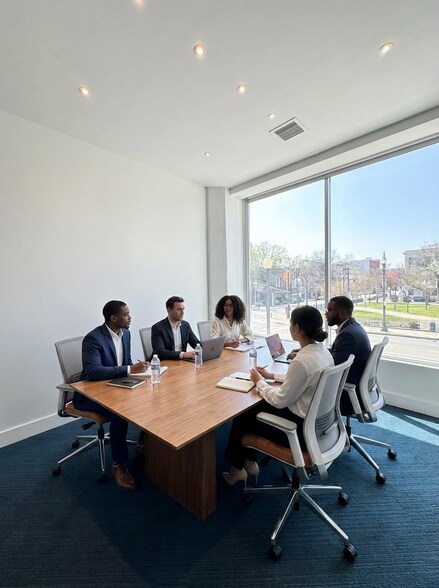 More Photos Of 1901 Broadway, Oakland Storefront Retail Office For Lease