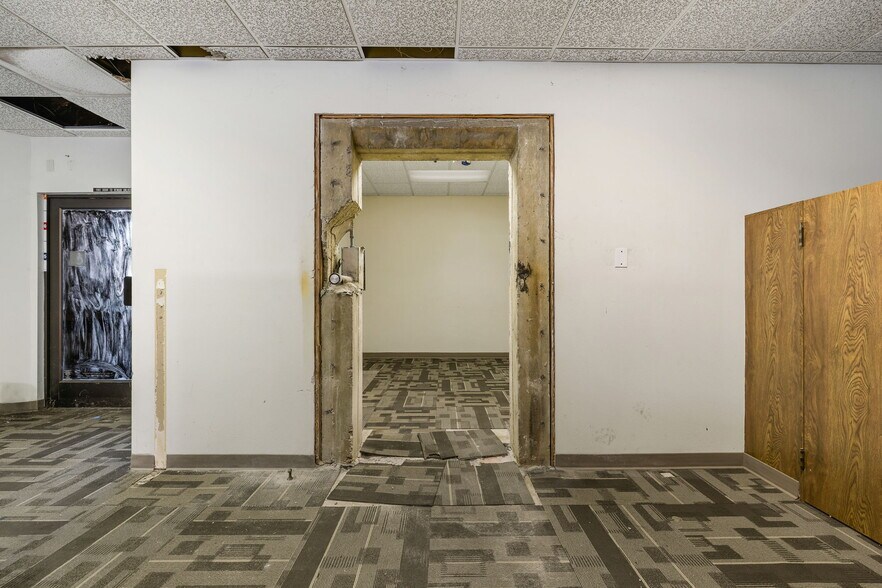 More Photos Of 3970 Missouri Flat Rd, Placerville Bank For Lease