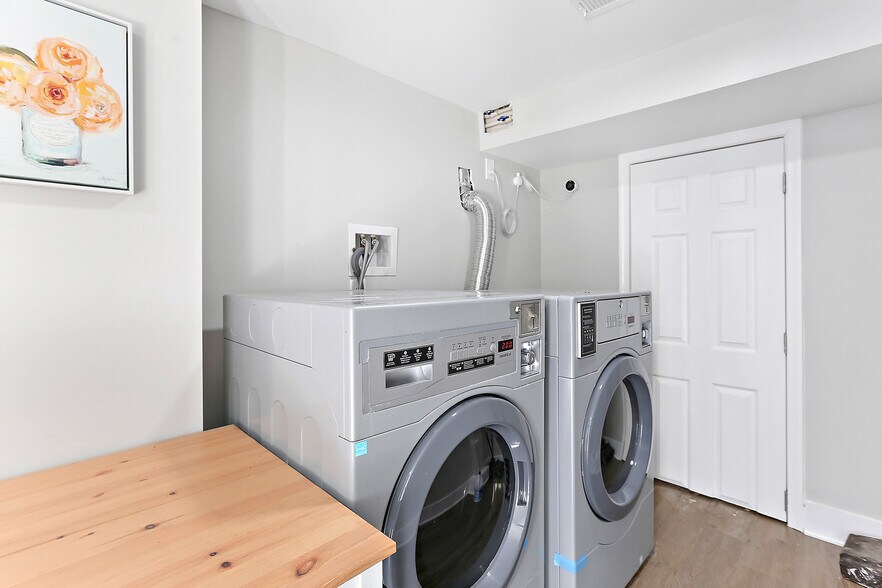 More Photos Of 2519 Liberty Heights Ave, Baltimore Apartments For Sale