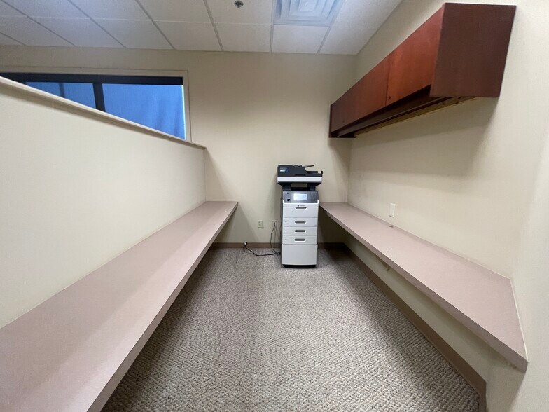 More Photos Of 5220 N Hwy 167, Catoosa Freestanding For Sale