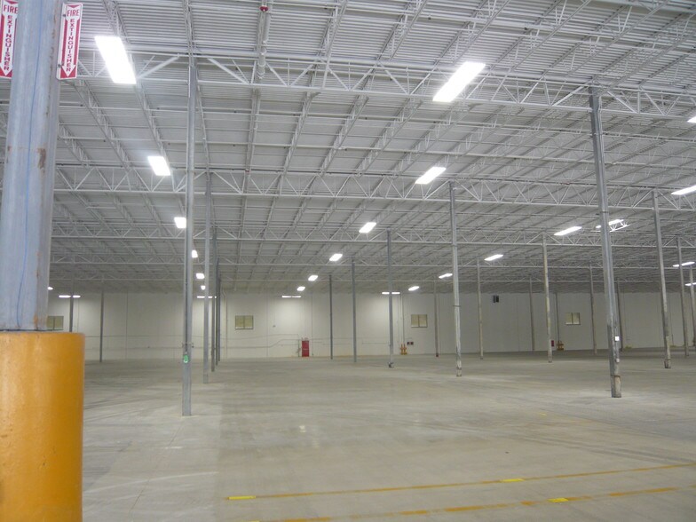More Photos Of 3365 Enterprise Ave, Weston Office For Lease
