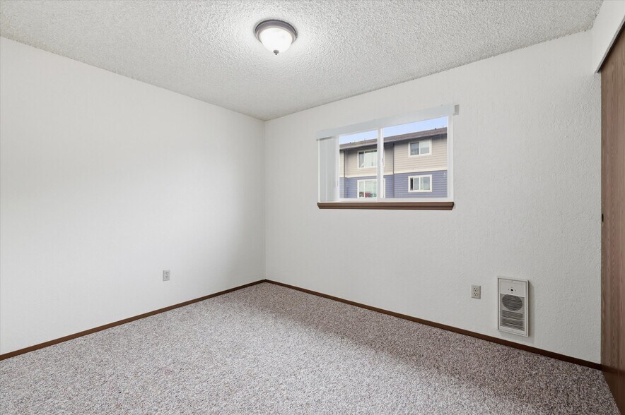 More Photos Of 3116 18th St, Everett Apartments For Sale