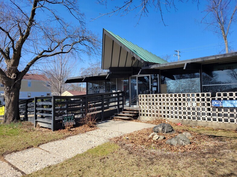 More Photos Of 6830 W Villard Ave, Milwaukee Office For Sale