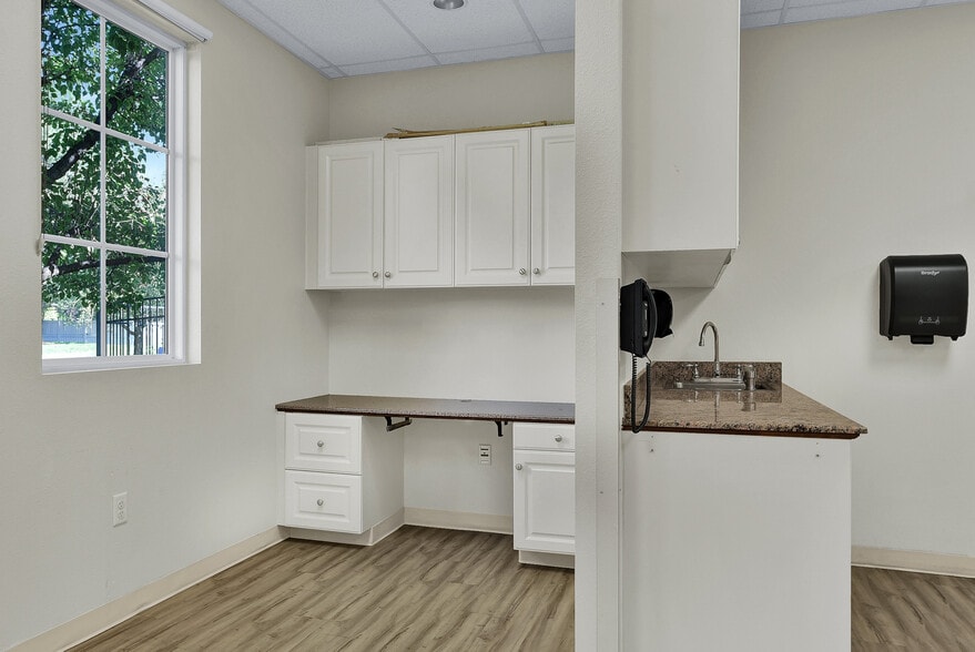 More Photos Of 1400 N Park Ln, Eagle Schools For Sale