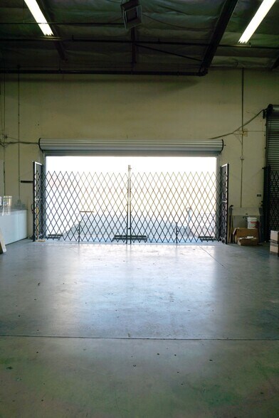 More Photos Of 6048 Triangle Dr, Commerce Warehouse For Lease