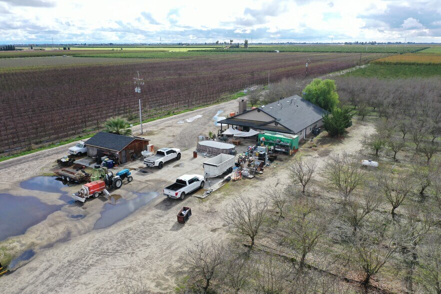 More Photos Of 6710 Indianola ave, Del Rey Land For Sale