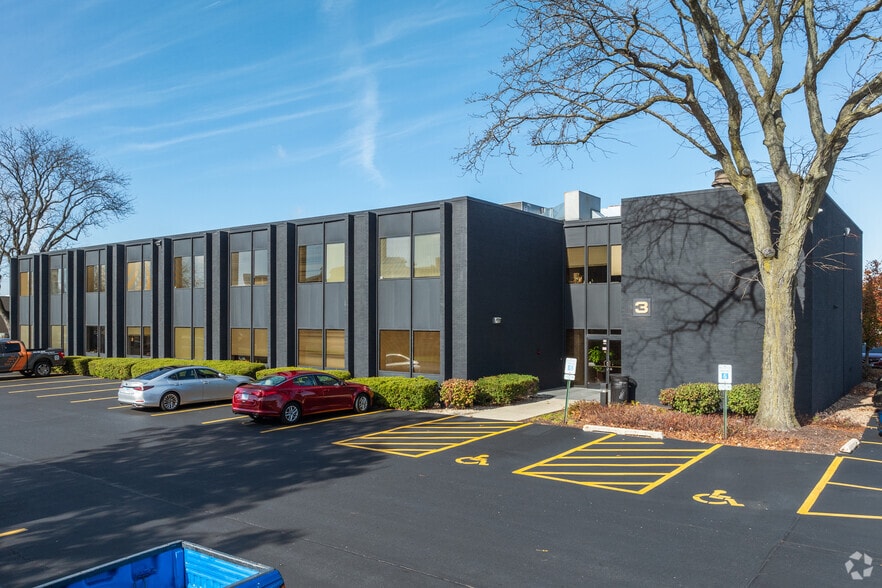 More Photos Of 799 Roosevelt Rd, Glen Ellyn Unknown For Lease