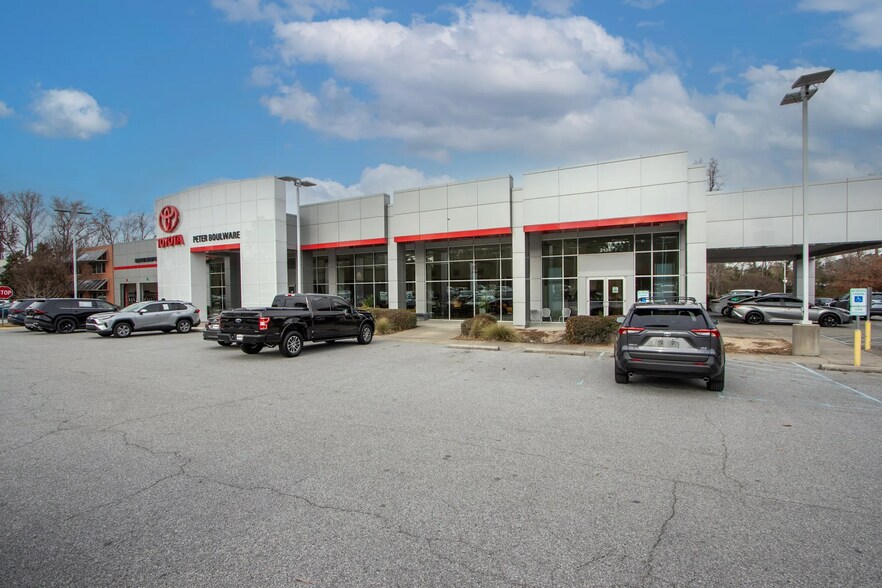 More Photos Of 2136 Sunset Blvd, West Columbia Auto Dealership For Sale