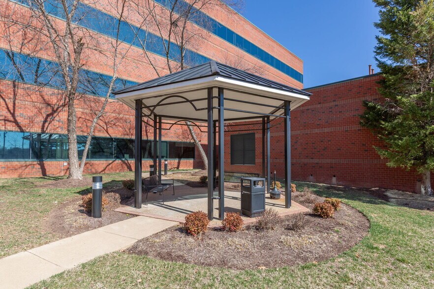 More Photos Of 10304 Spotsylvania Ave, Fredericksburg Office For Lease