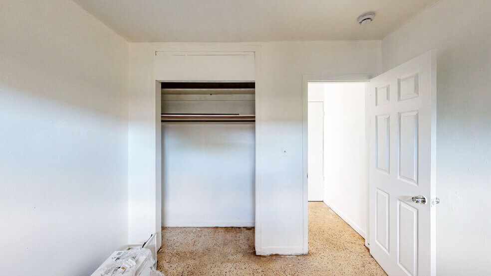 More Photos Of 1478 NW 2nd Ave, Florida City Multifamily For Sale