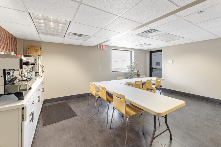 More Photos Of 620 Ramsey Ave, Hillside Warehouse For Sale