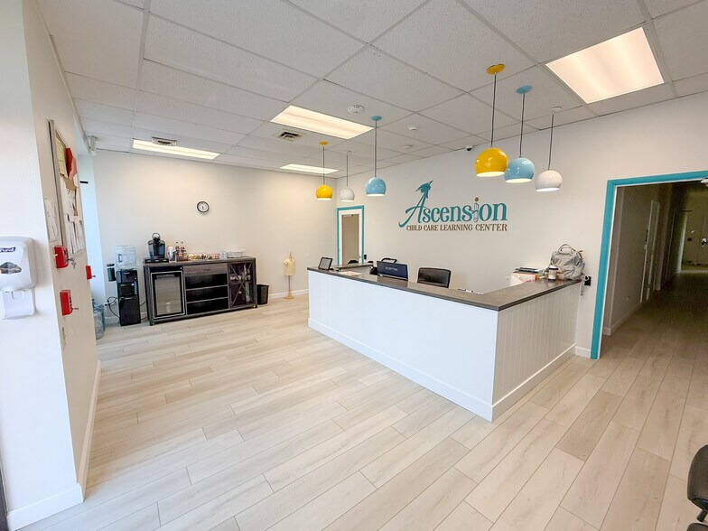 More Photos Of 8868 Belair Rd, Nottingham Medical For Sale