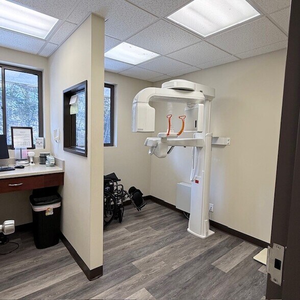 More Photos Of 2202 N Berkshire Rd, Charlottesville Medical For Sale