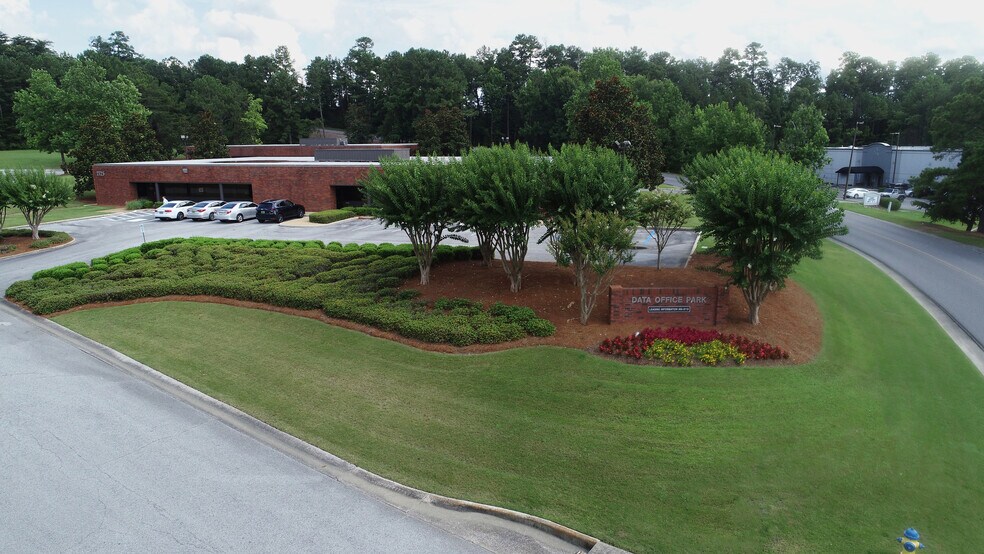 Primary Photo Of 2131 Data Office Dr, Hoover Office For Lease