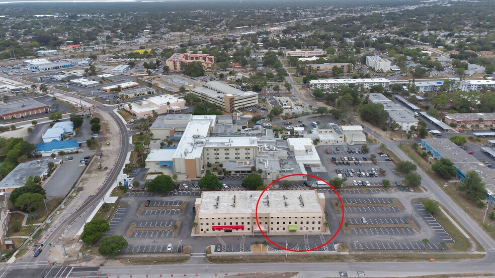 More Photos Of 2525 Harbor Blvd, Port Charlotte Medical For Lease
