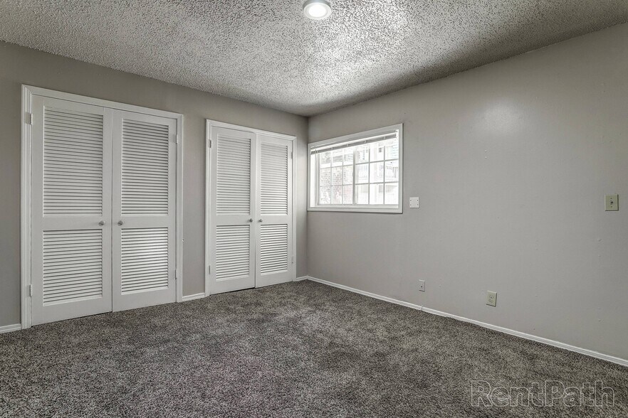 More Photos Of 3218 S 93rd East Ave, Tulsa Apartments For Sale