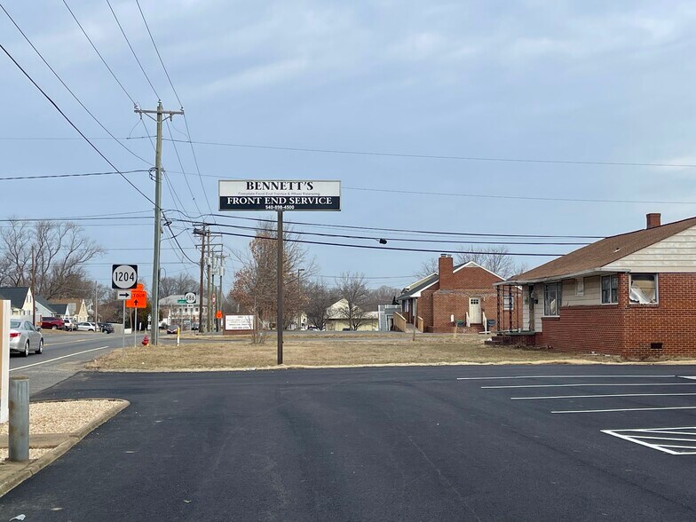 More Photos Of 3925 Lafayette Blvd, Fredericksburg Flex For Lease