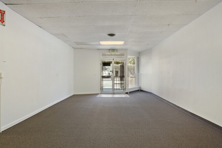 More Photos Of 338-340 N California St, Stockton Storefront Retail Office For Sale