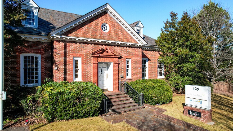 More Photos Of 429 N Main St, Greenville Office Residential For Sale