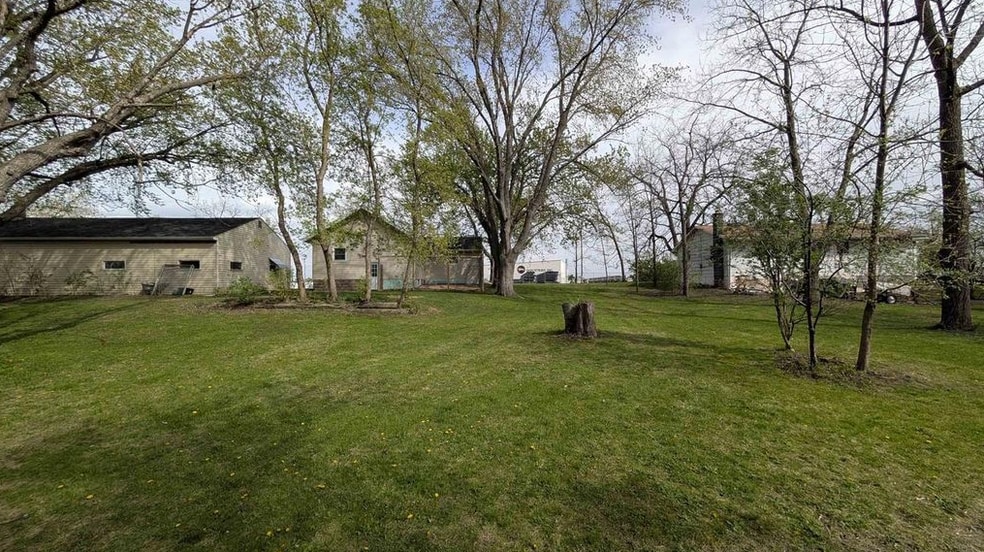More Photos Of 1251 Maloney Rd, Kaukauna Office For Sale