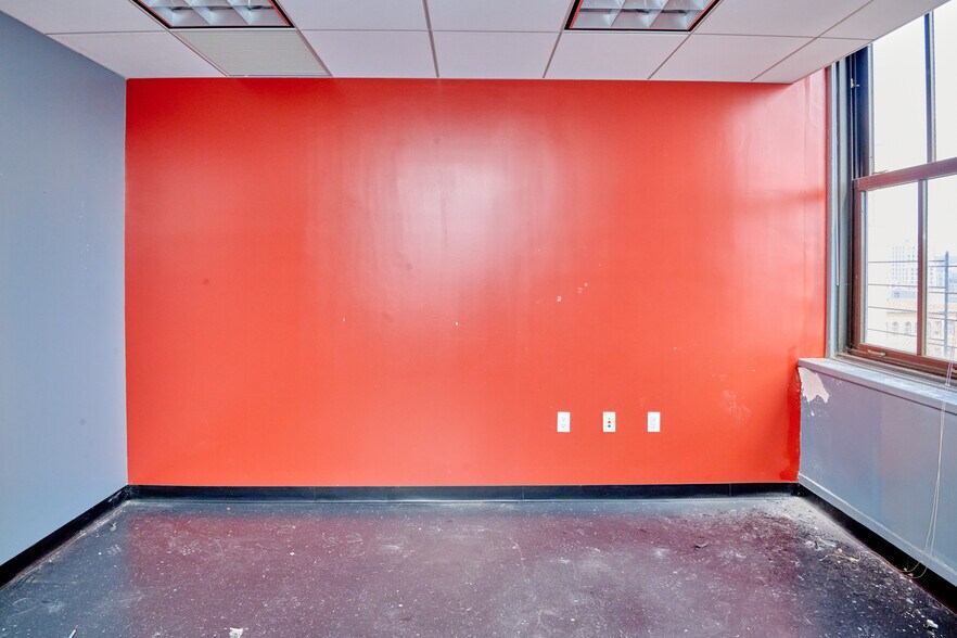 More Photos Of 369 E 149th St, Bronx Office For Lease