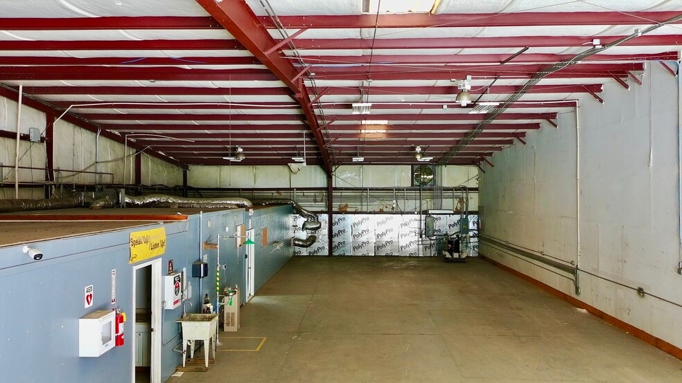 More Photos Of 41 Artley Rd, Savannah Warehouse For Lease