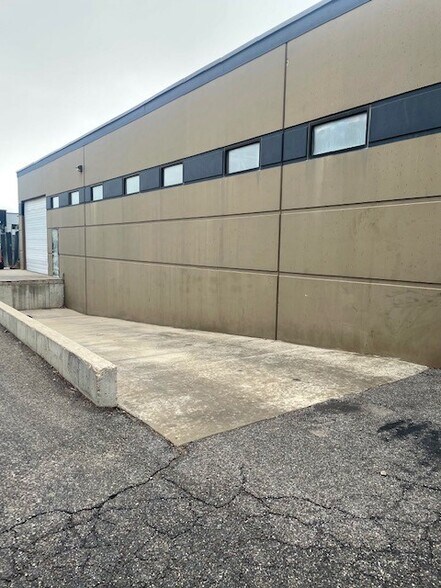 More Photos Of 737 Marshall Way, Layton Warehouse For Lease