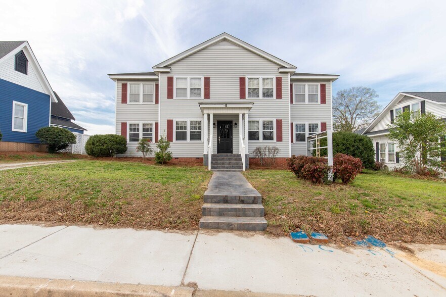 More Photos Of 302 N White St, Lancaster Office For Sale