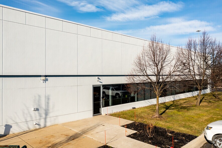 More Photos Of 41280 Bridge St, Novi Research And Development For Lease