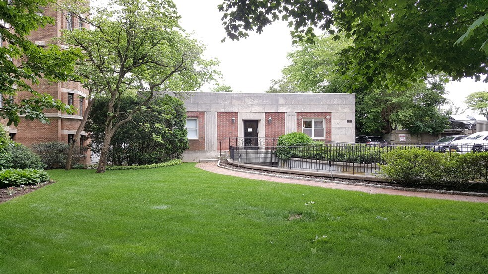 More Photos Of 130 Pondfield Rd, Bronxville Medical For Sale
