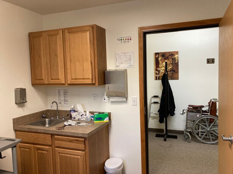 More Photos Of 600 Bennett St, Rose City Medical For Sale