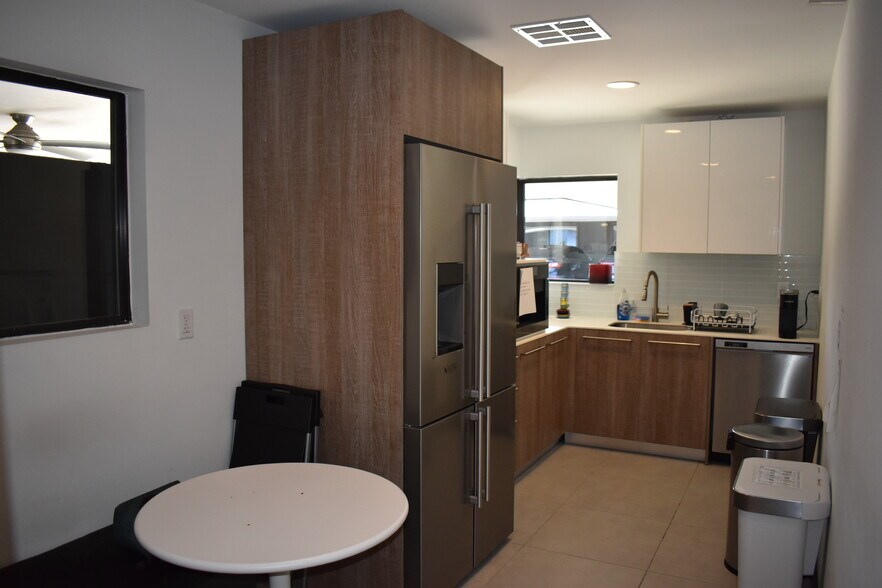 More Photos Of 4743-4745 Merwin St, Houston Office For Lease