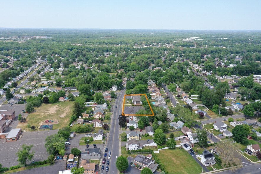 More Photos Of 2681 Quakerbridge Rd, Hamilton Office For Sale