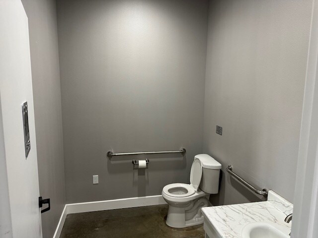 More Photos Of 218 County Road 306 rd, Seminole Office For Lease