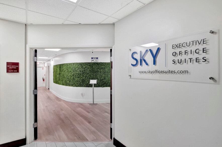 More Photos Of 12550 Biscayne Blvd, North Miami Medical For Sale