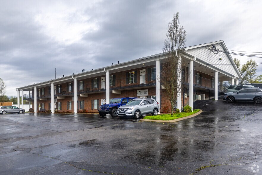 Primary Photo Of 3515 Central Pike, Hermitage Office For Lease